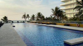 Lux Beachfront Apartment Cartagena